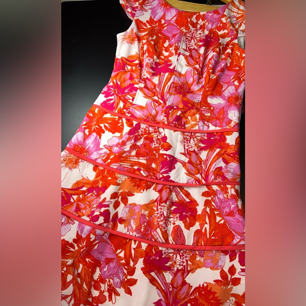 Sandra Darren  Floral Sleeveless Tiered A-line Dress, Size 6 EUC